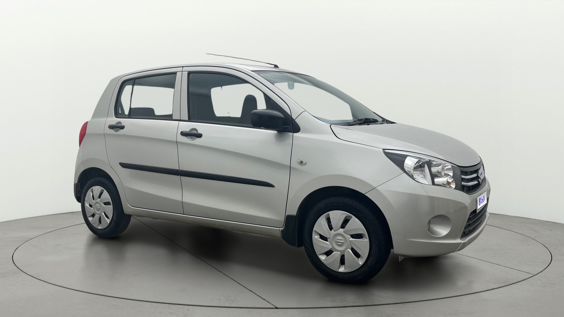 View 2016 Maruti Suzuki 1000 Base Variant Image 35 Used 2016 Maruti Suzuki 1000 Base Variant Image 35