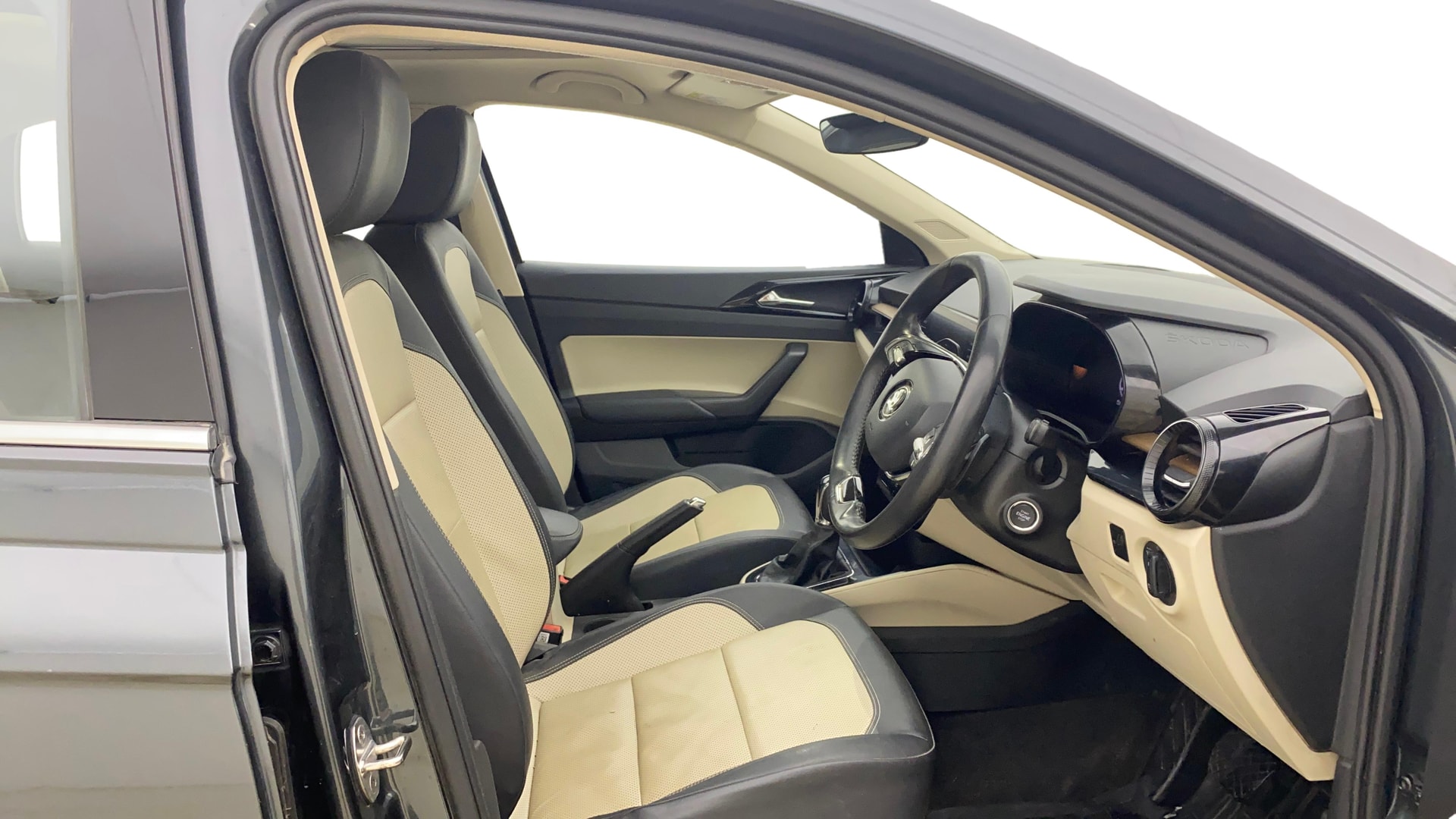 Used 2023 Skoda Slavia Used 2023 Skoda Slavia