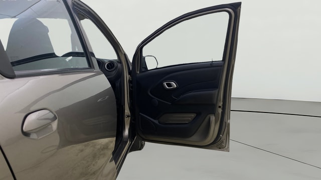 View Datsun Redi GO Image 43 Used Datsun Redi GO Image 43