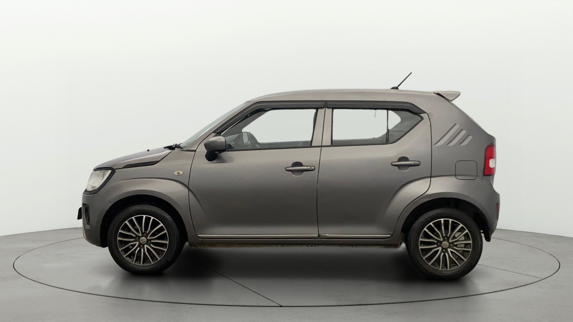 View 2021 Maruti Suzuki 1000 Base Variant Image 25 Used 2021 Maruti Suzuki 1000 Base Variant Image 25