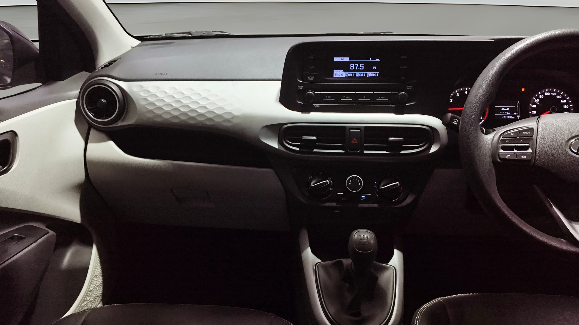 Used 2022 Hyundai Grand i10 Nios Used 2022 Hyundai Grand i10 Nios