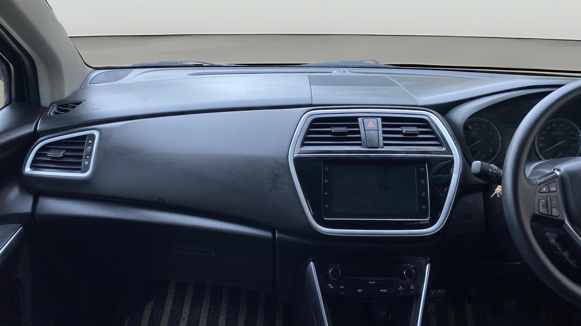 View 2022 Maruti Suzuki 1000 Base Variant Image 18 Used 2022 Maruti Suzuki 1000 Base Variant Image 18