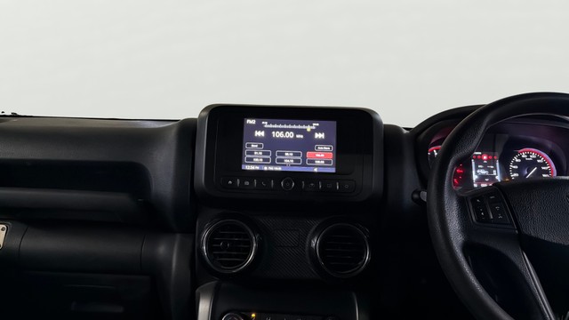 View Mahindra Thar Image 17 Used Mahindra Thar Image 17