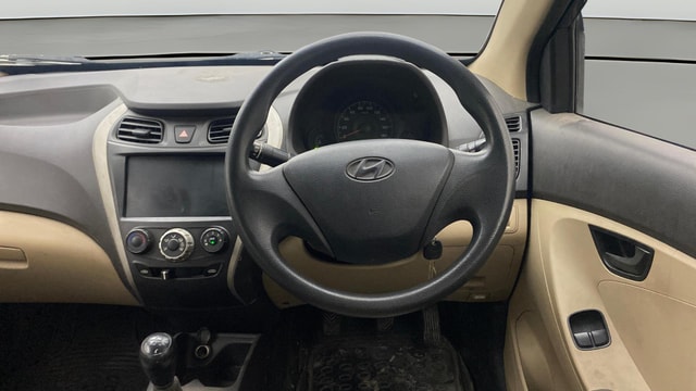 View Hyundai EON Image 20 Used Hyundai EON Image 20