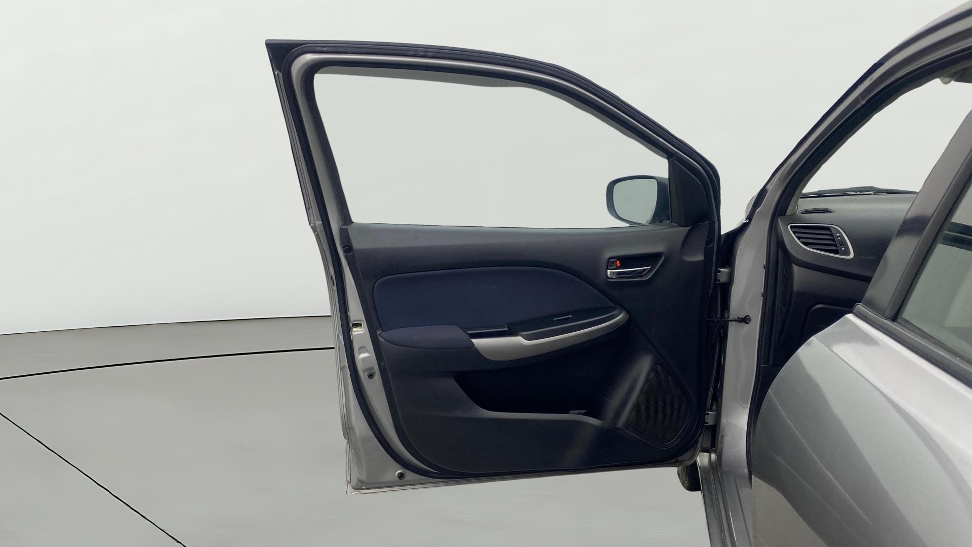 View 2019 Maruti Suzuki 1000 Base Variant Image 30 Used 2019 Maruti Suzuki 1000 Base Variant Image 30