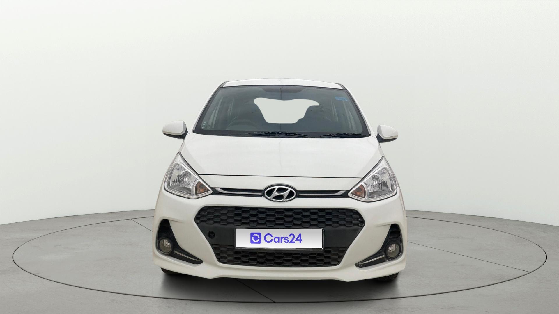 View 2017 Hyundai Grand i10 1.2 Magna Petrol AT Image 1 Used 2017 Hyundai Grand i10 1.2 Magna Petrol AT Image 1
