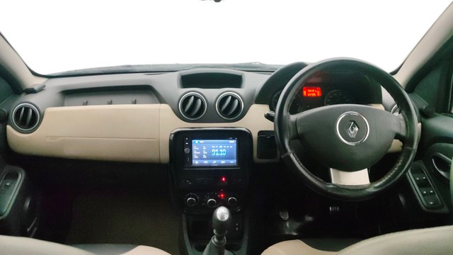 View Renault Duster Image 15 Used Renault Duster Image 15