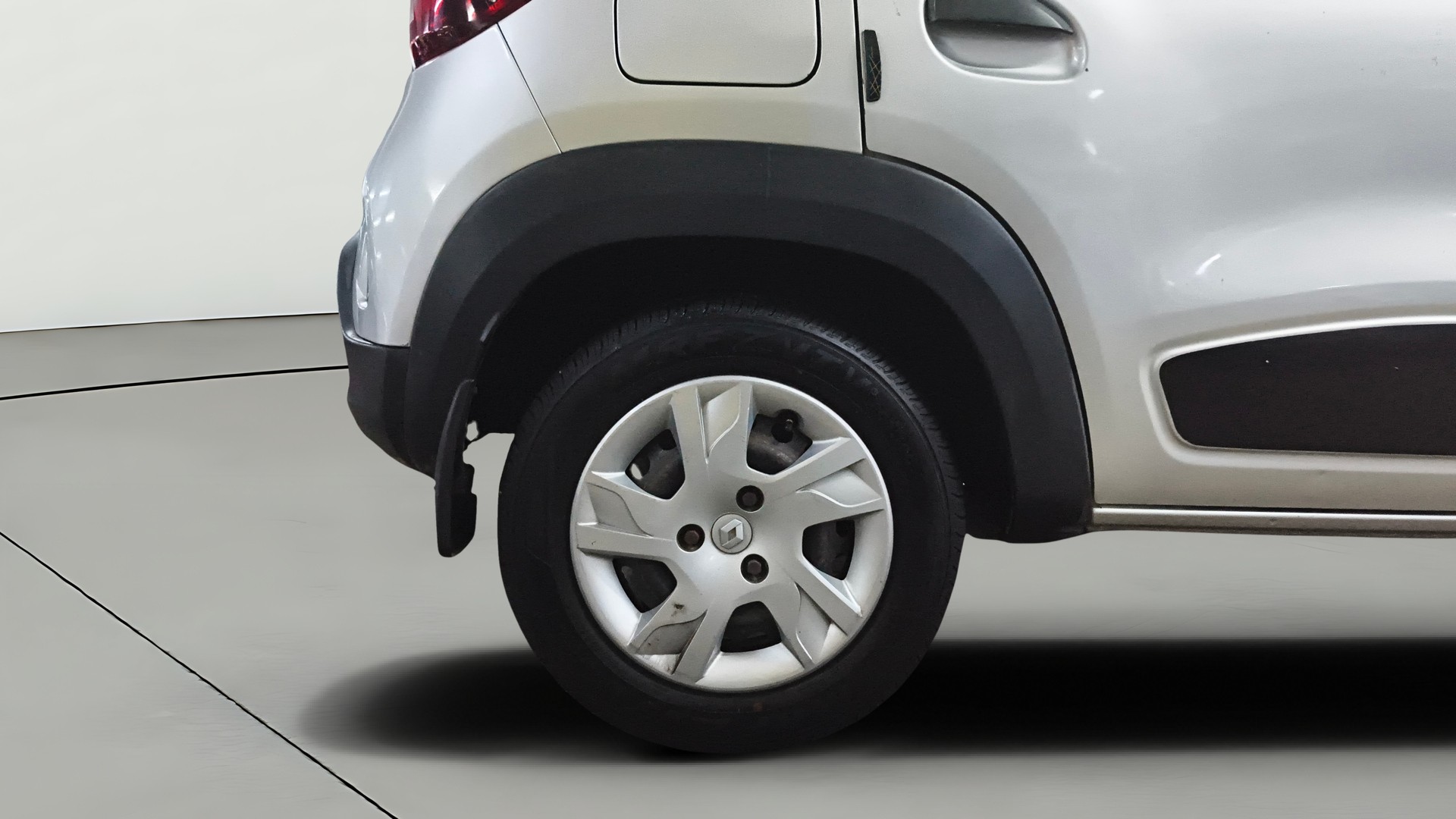 View 2021 Renault Kwid RXL Image 24 Used 2021 Renault Kwid RXL Image 24