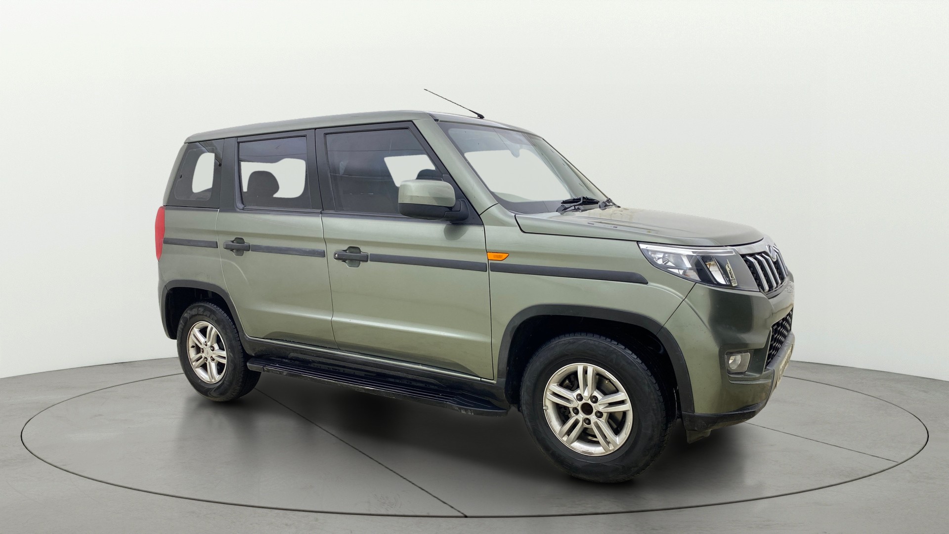 View 2021 Mahindra Bolero Neo N10 (R) Image 23 Used 2021 Mahindra Bolero Neo N10 (R) Image 23