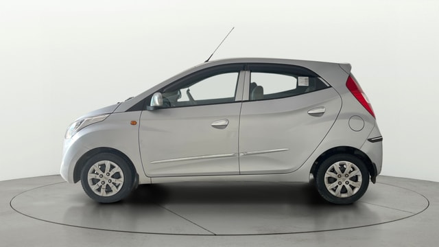 View Hyundai EON Image 5 Used Hyundai EON Image 5
