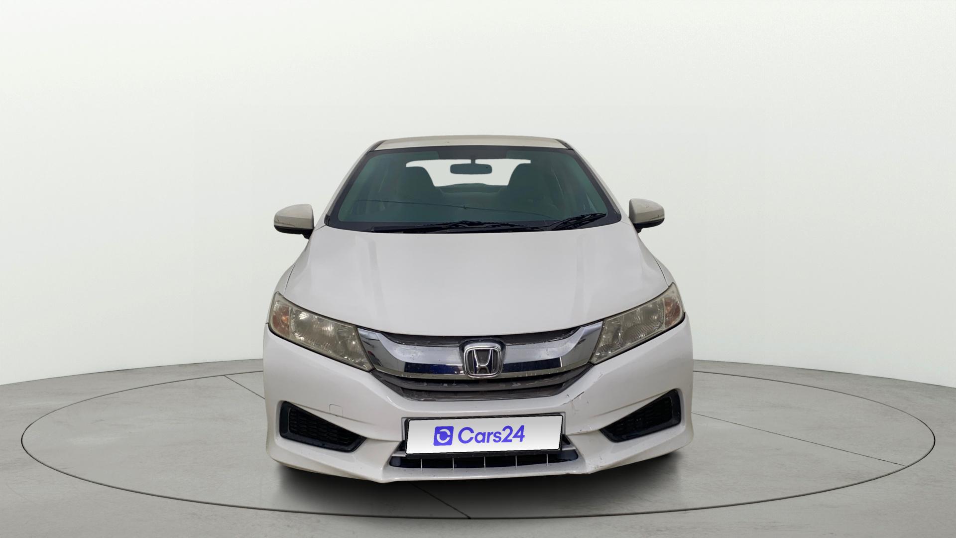 2014 होंडा सिटी ZX MT Diesel Anniversary Edition 2014 होंडा सिटी ZX MT Diesel Anniversary Edition