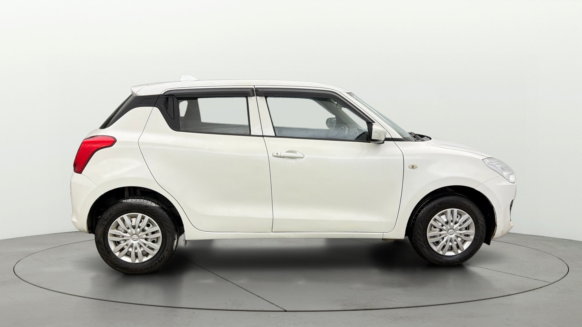 View 2022 Maruti Suzuki 1000 Base Variant Image 8 Used 2022 Maruti Suzuki 1000 Base Variant Image 8