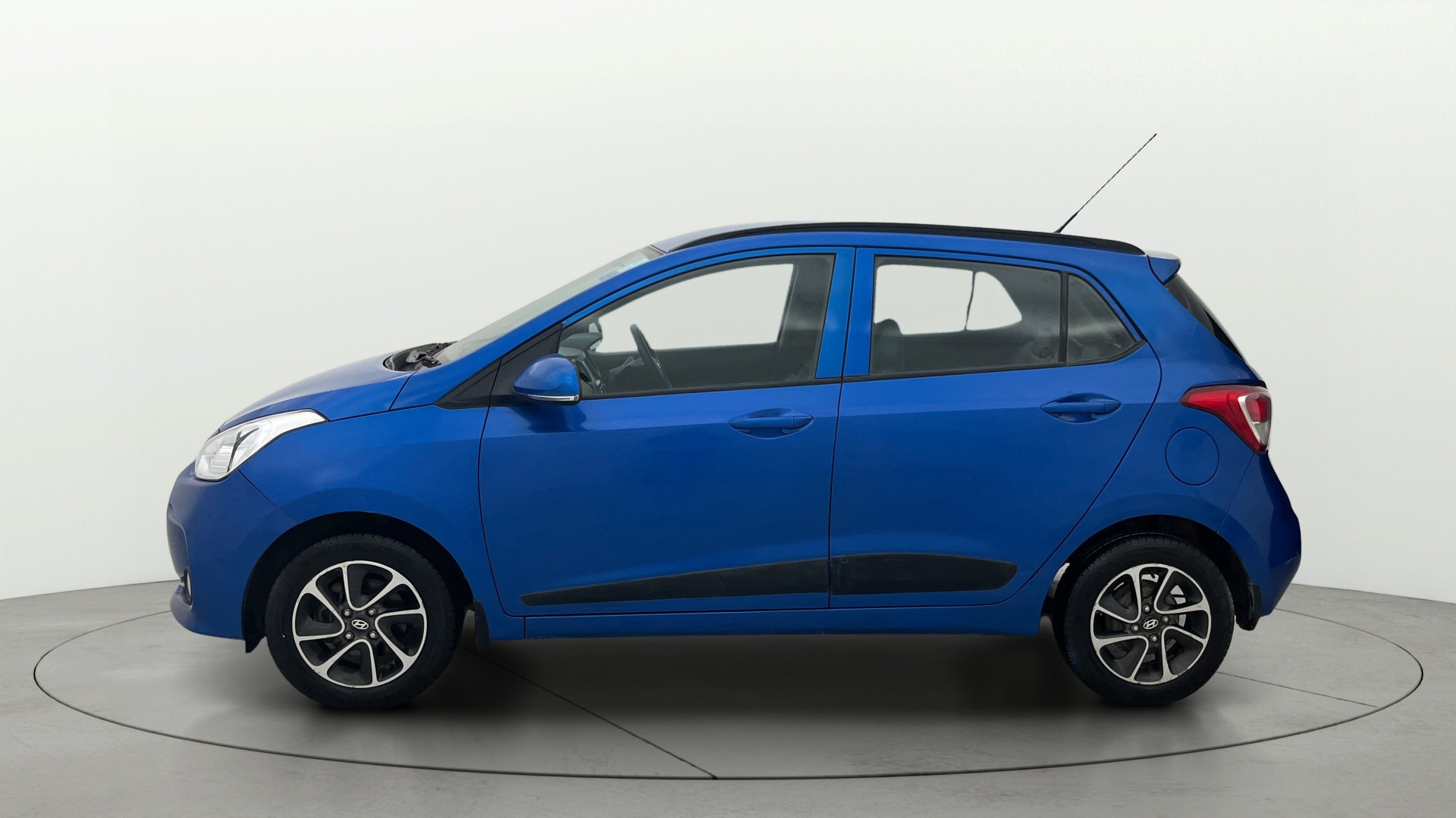 Used 2018 Hyundai Grand i10 Used 2018 Hyundai Grand i10