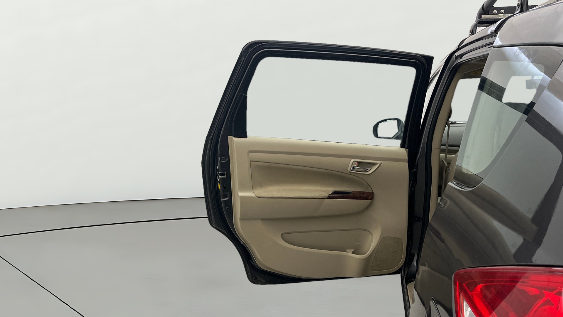 View 2018 Maruti Suzuki 1000 Base Variant Image 23 Used 2018 Maruti Suzuki 1000 Base Variant Image 23