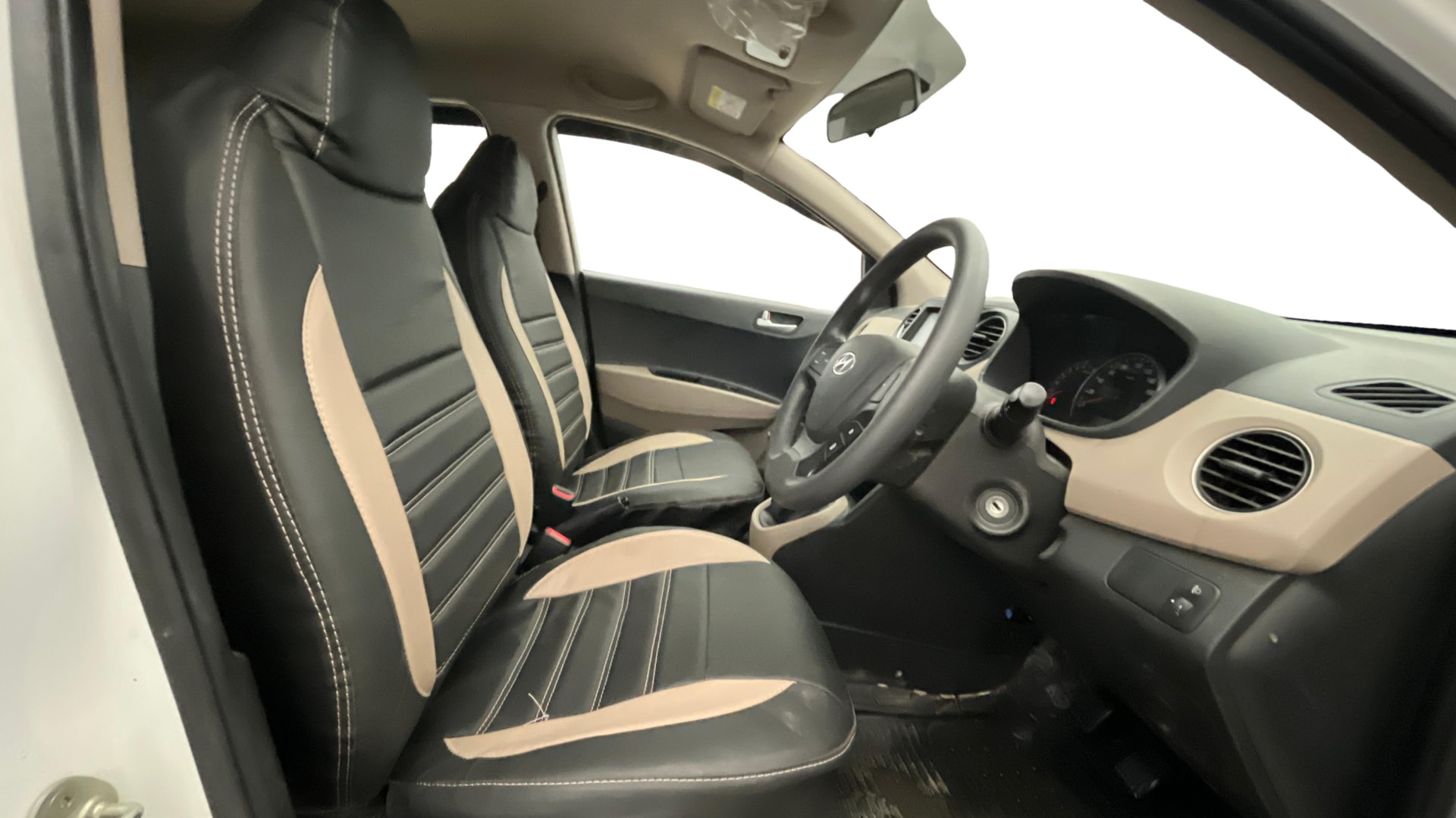 Used 2021 Hyundai Grand i10 Used 2021 Hyundai Grand i10