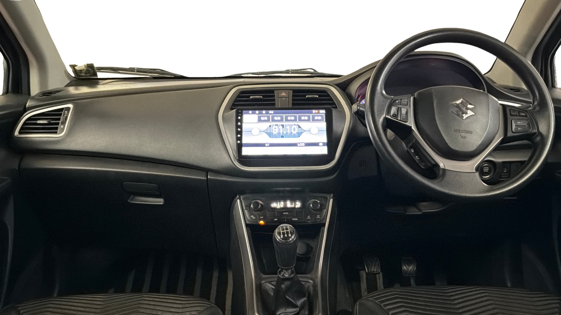 View 2018 Maruti Suzuki 1000 Base Variant Image 16 Used 2018 Maruti Suzuki 1000 Base Variant Image 16