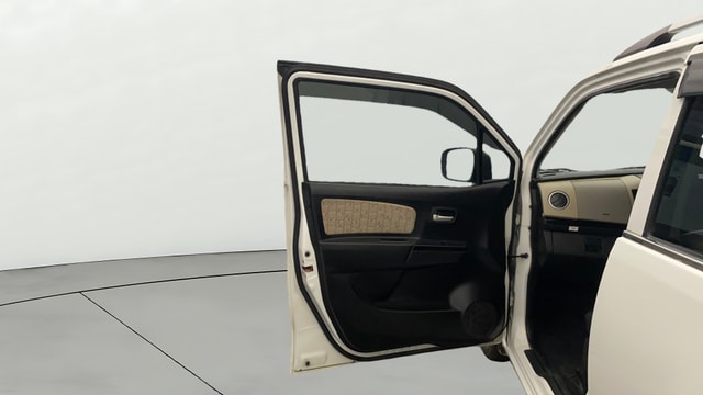 View Maruti Suzuki 1000 Image 30 Used Maruti Suzuki 1000 Image 30