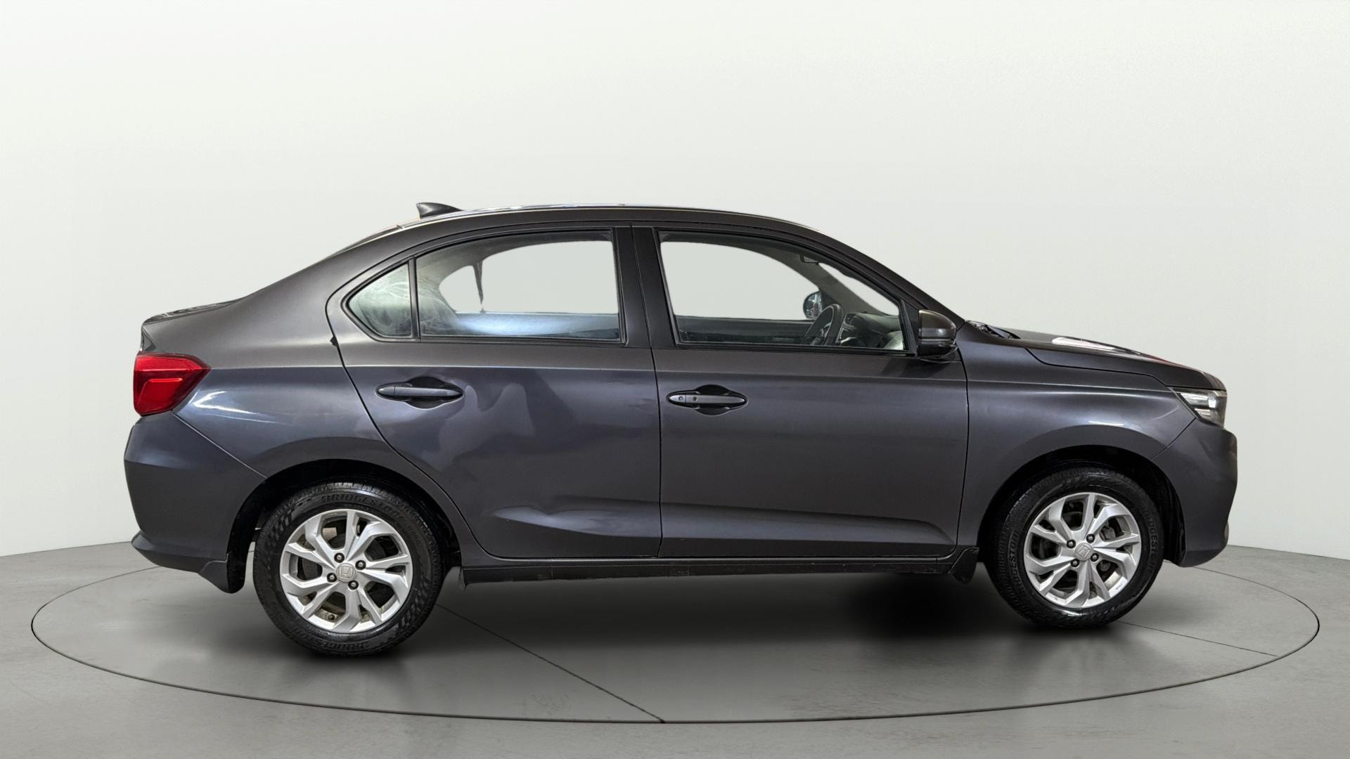 View 2019 Honda Amaze E MT Petrol BS IV Image 8 Used 2019 Honda Amaze E MT Petrol BS IV Image 8