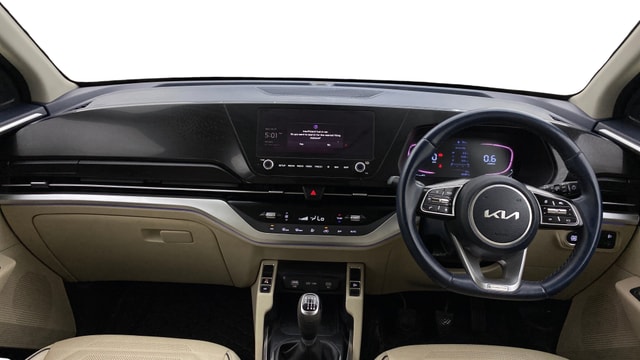 View Kia Carens Image 32 Used Kia Carens Image 32
