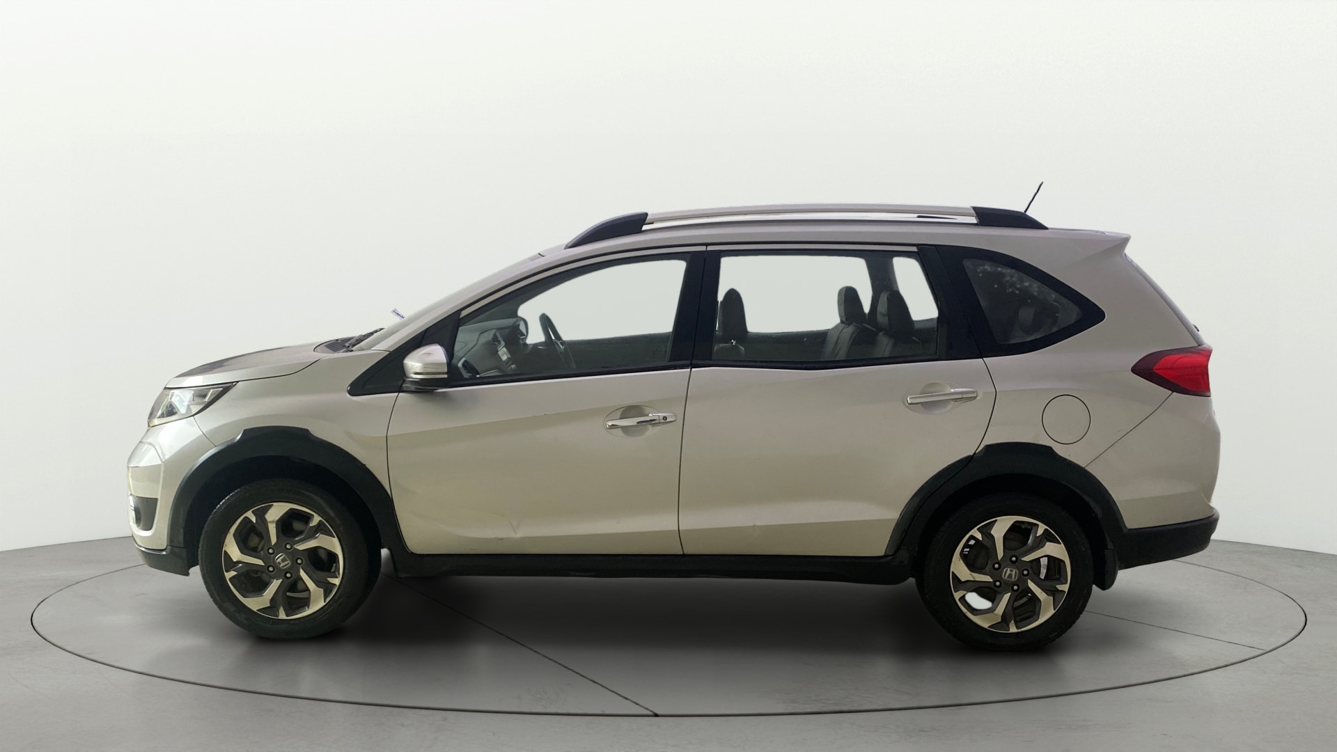 View 2017 Honda BR-V E Diesel Image 5 Used 2017 Honda BR-V E Diesel Image 5
