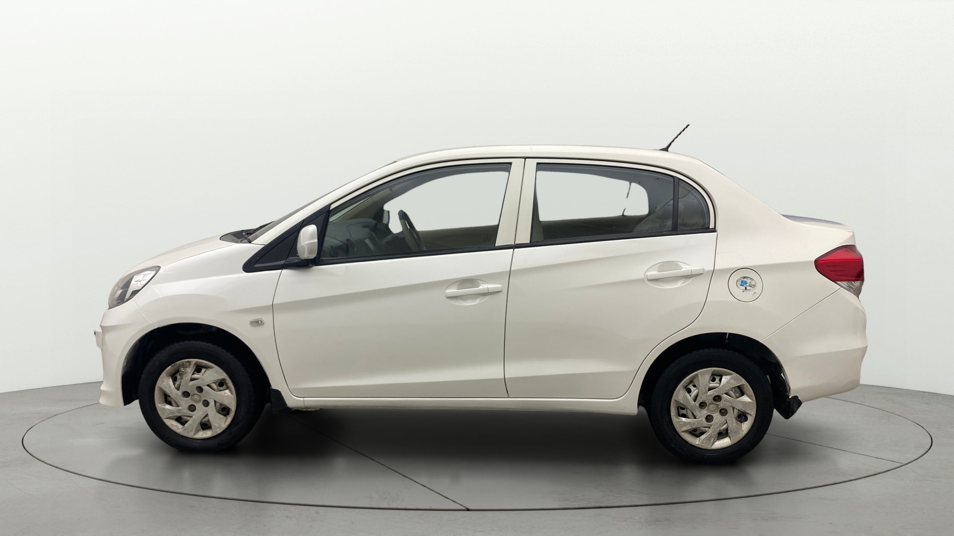 View 2015 Honda Amaze E MT Petrol BS IV Image 5 Used 2015 Honda Amaze E MT Petrol BS IV Image 5