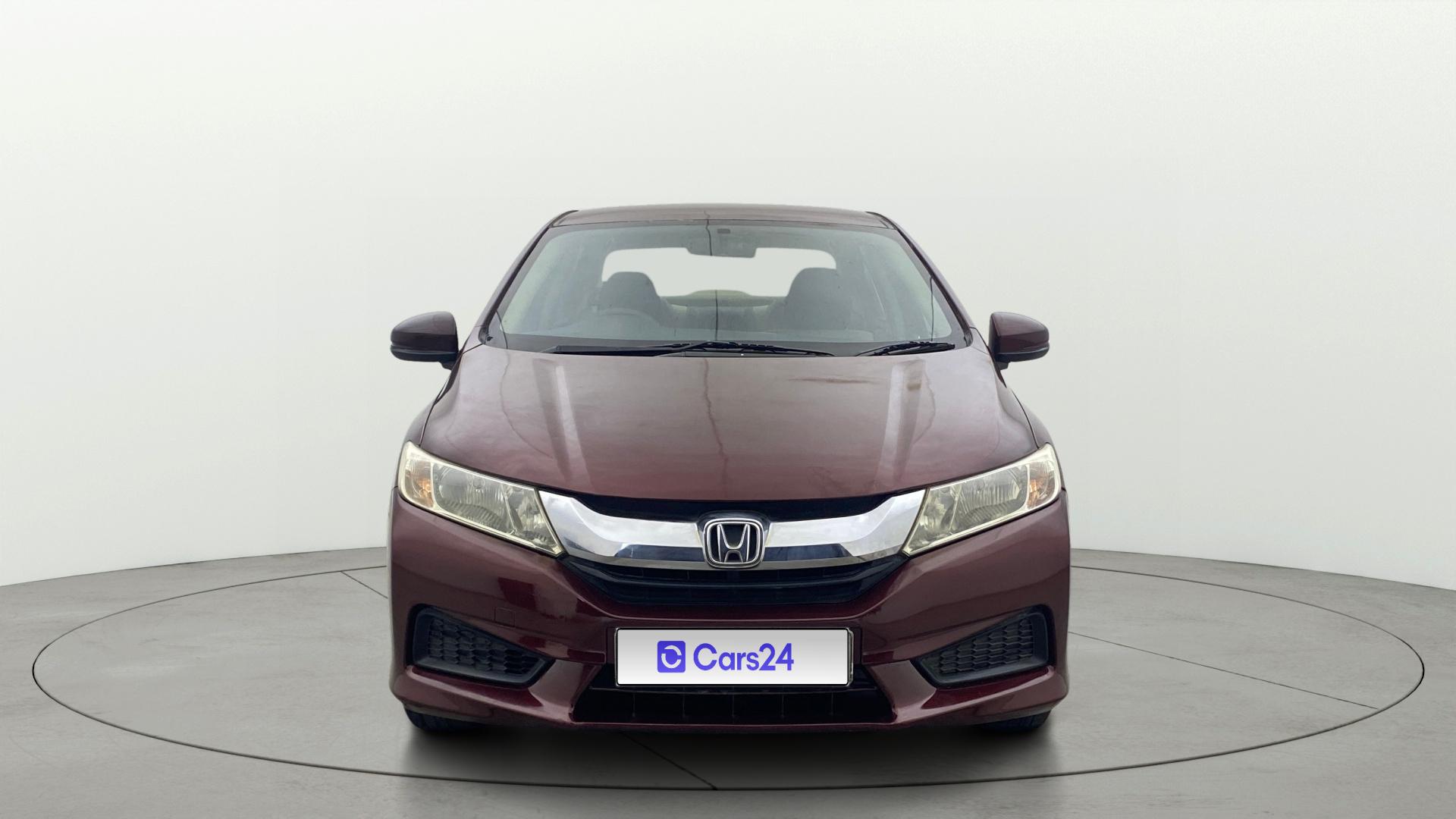 2015 होंडा सिटी ZX MT Diesel Anniversary Edition 2015 होंडा सिटी ZX MT Diesel Anniversary Edition