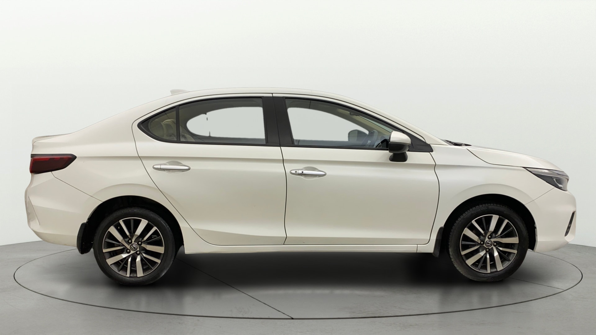 View 2021 Honda City ZX CVT Image 9 Used 2021 Honda City ZX CVT Image 9