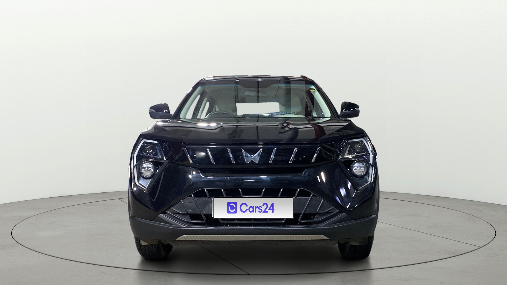 Used 2024 Mahindra XUV 3XO Used 2024 Mahindra XUV 3XO