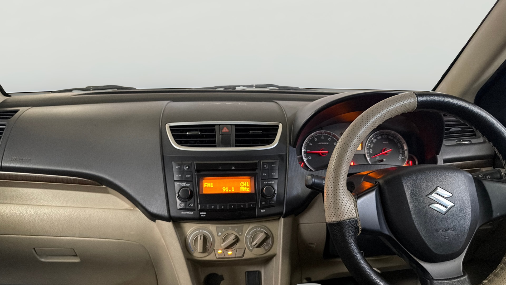 View 2016 Maruti Suzuki 1000 Base Variant Image 17 Used 2016 Maruti Suzuki 1000 Base Variant Image 17