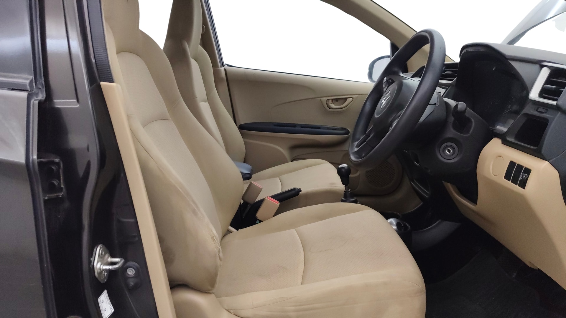 View 2017 Honda Amaze E MT Petrol BS IV Image 25 Used 2017 Honda Amaze E MT Petrol BS IV Image 25
