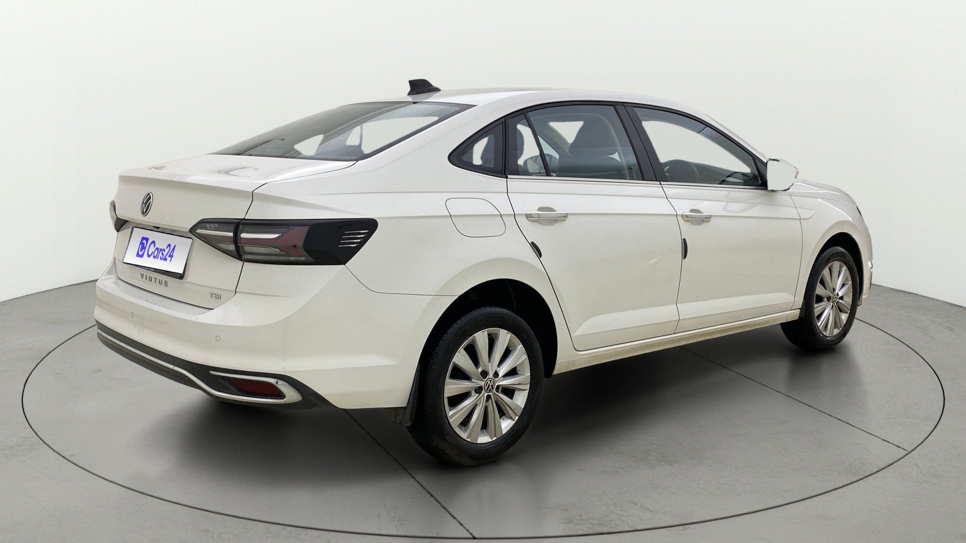View 2023 Volkswagen Virtus Topline 1.0 TSI MT Image 45 Used 2023 Volkswagen Virtus Topline 1.0 TSI MT Image 45