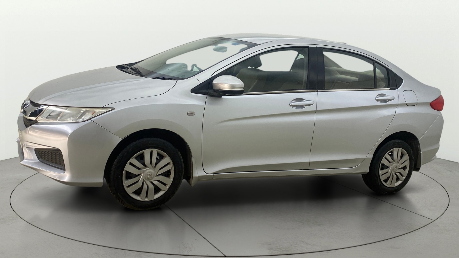 View 2015 Honda City ZX MT Diesel Anniversary Edition Image 34 Used 2015 Honda City ZX MT Diesel Anniversary Edition Image 34