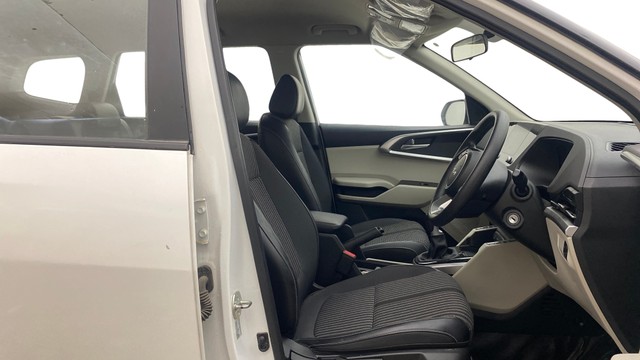 View Kia Carens Image 28 Used Kia Carens Image 28