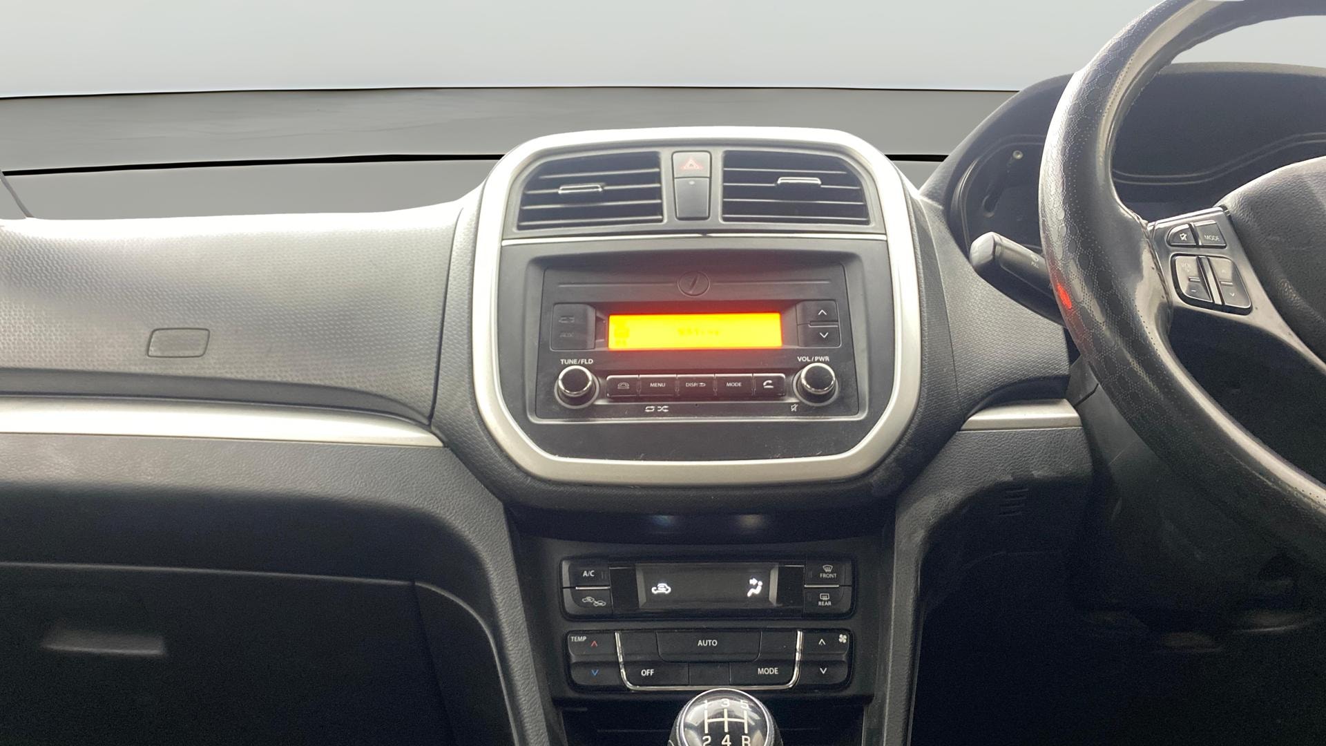 View 2022 Maruti Suzuki 1000 Base Variant Image 17 Used 2022 Maruti Suzuki 1000 Base Variant Image 17
