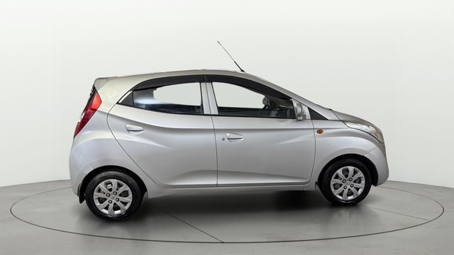 View Hyundai EON Image 8 Used Hyundai EON Image 8