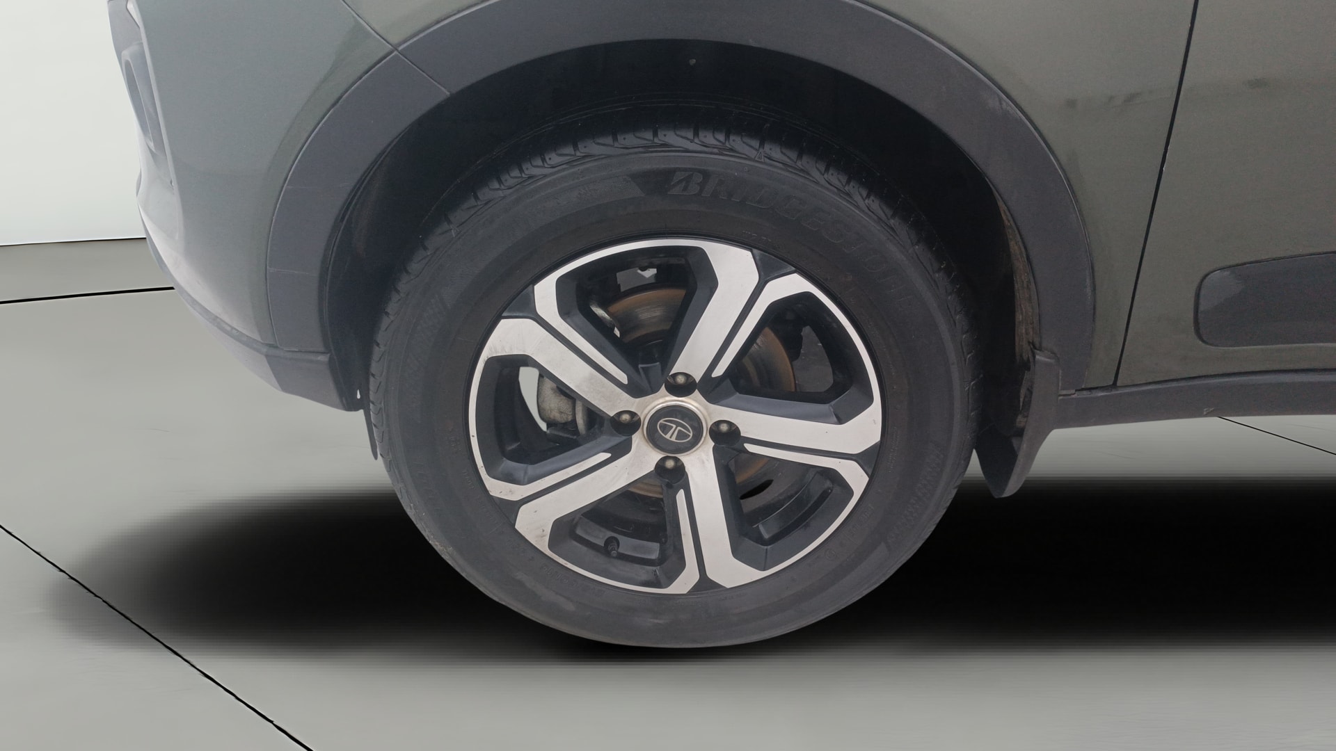 View 2021 Tata Nexon Revotron XE Image 36 Used 2021 Tata Nexon Revotron XE Image 36