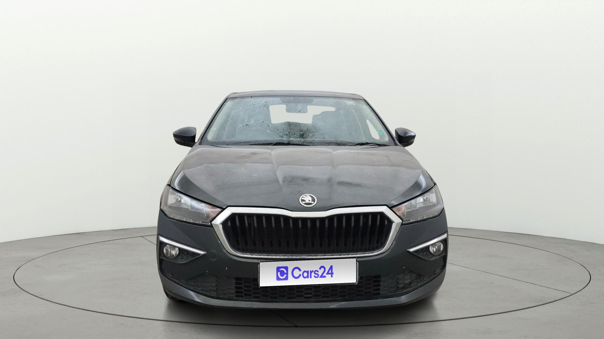 2024 स्कोडा स्लेविया Ambition 1.0 TSI MT 2024 स्कोडा स्लेविया Ambition 1.0 TSI MT