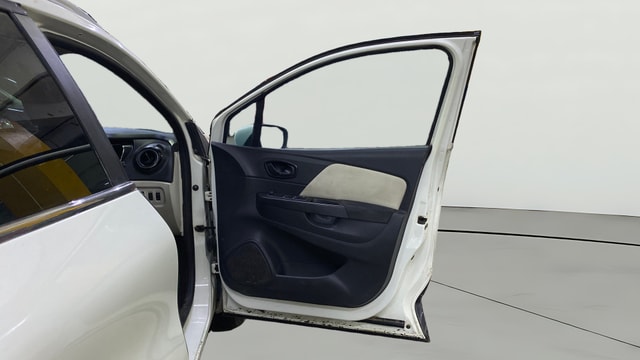 View Renault Captur Image 45 Used Renault Captur Image 45