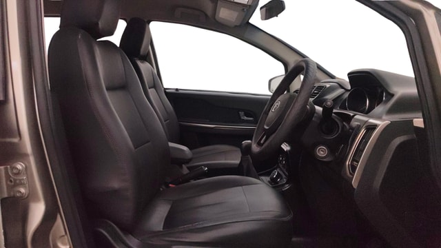 View Tata Hexa Image 26 Used Tata Hexa Image 26