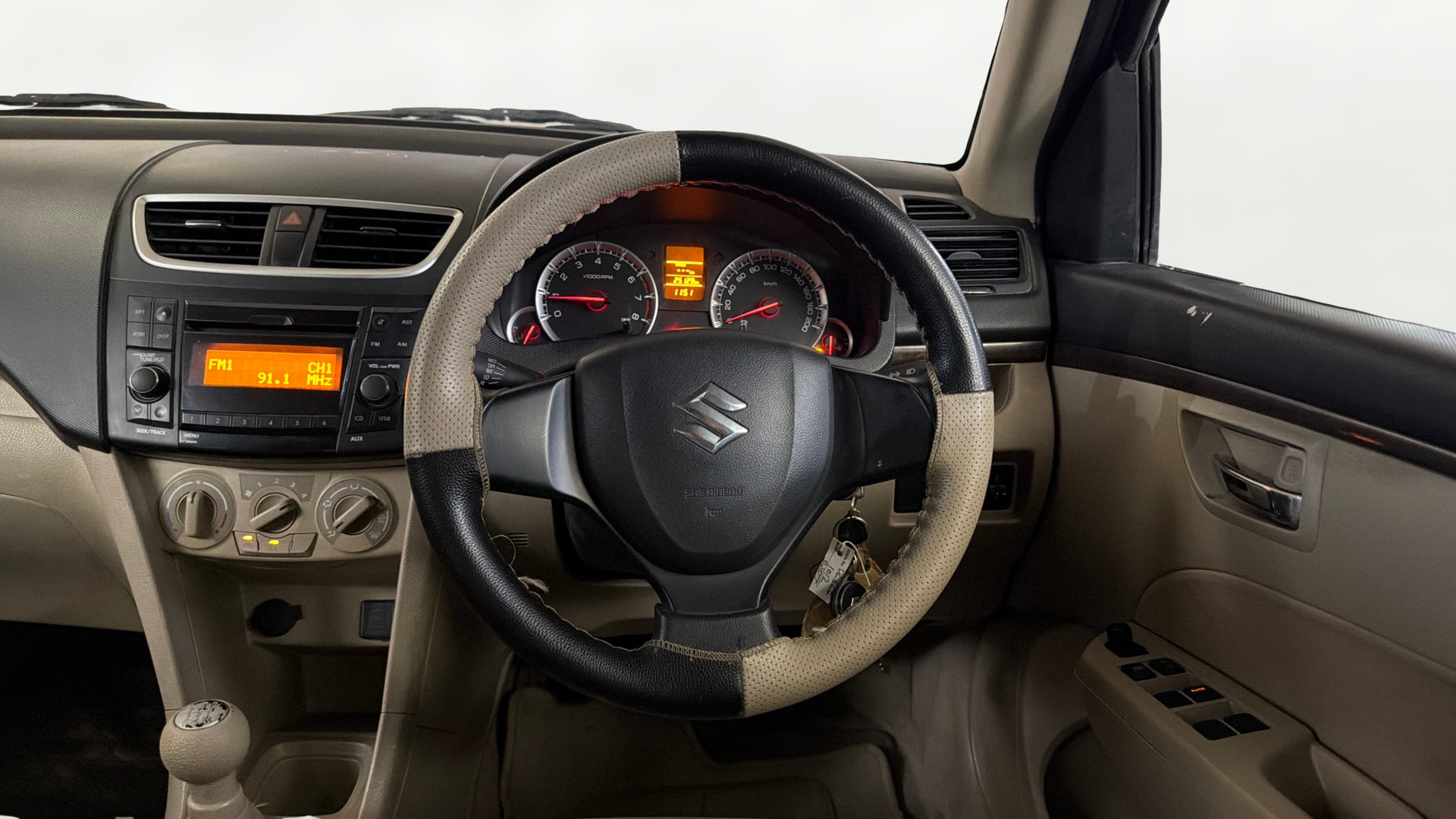View 2016 Maruti Suzuki 1000 Base Variant Image 20 Used 2016 Maruti Suzuki 1000 Base Variant Image 20