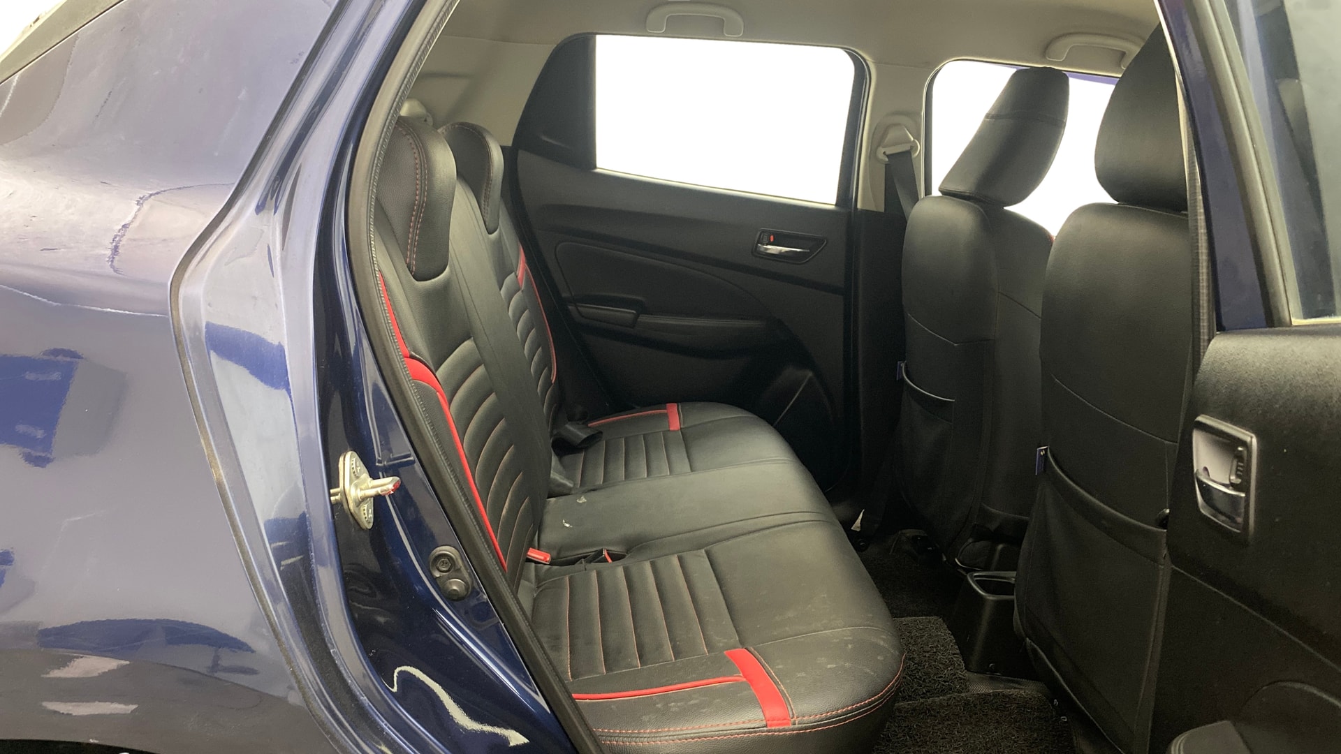 View 2019 Maruti Suzuki 1000 Base Variant Image 29 Used 2019 Maruti Suzuki 1000 Base Variant Image 29