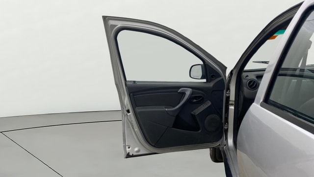 View Renault Duster Image 30 Used Renault Duster Image 30