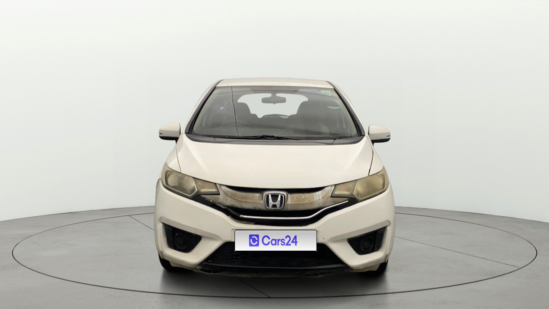 View 2015 Honda Jazz E MT Diesel Image 1 Used 2015 Honda Jazz E MT Diesel Image 1