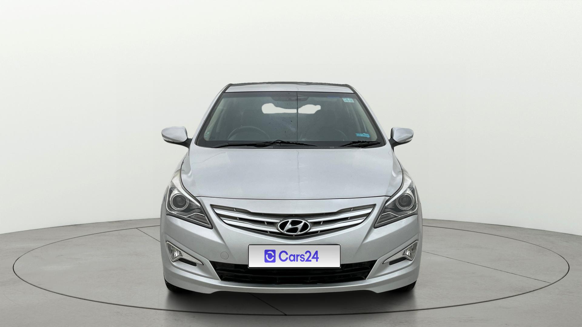 2017 ह्युंडई वरना 1.6 VTVT SX (O) 2017 ह्युंडई वरना 1.6 VTVT SX (O)