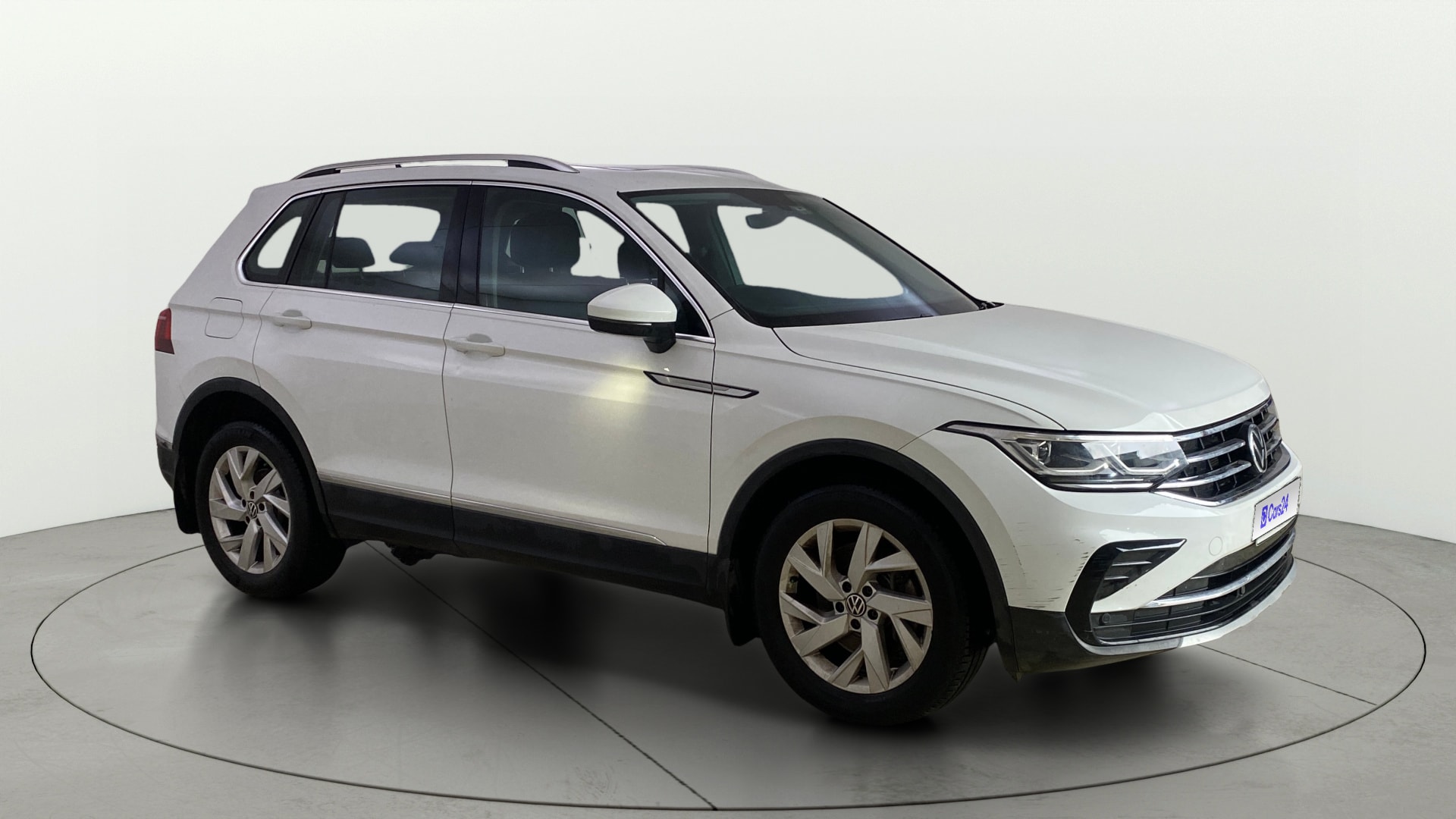 View 2022 Volkswagen Tiguan DSG 4MOTION Comfortline Image 38 Used 2022 Volkswagen Tiguan DSG 4MOTION Comfortline Image 38
