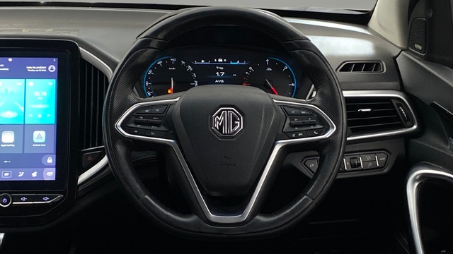 View MG Hector Image 13 Used MG Hector Image 13