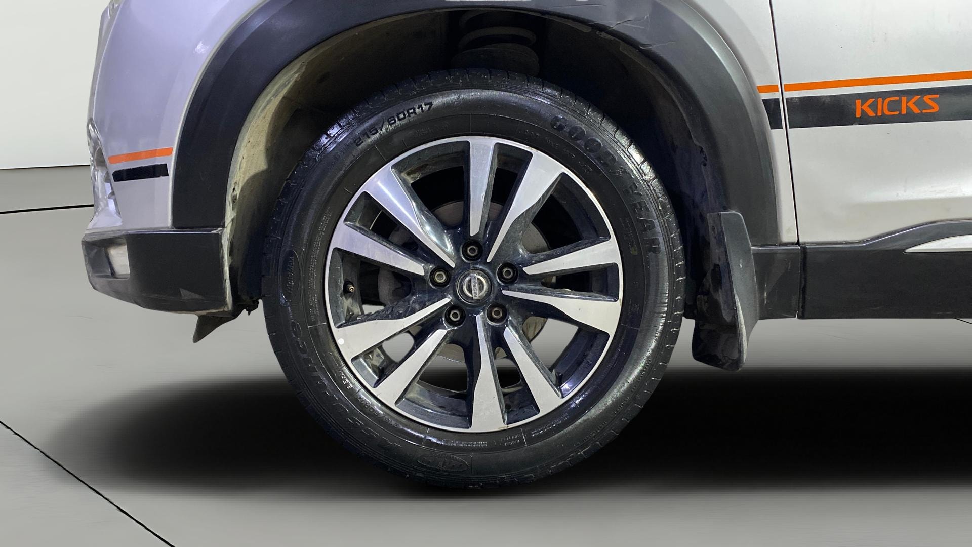 Used 2020 Nissan Kicks Used 2020 Nissan Kicks