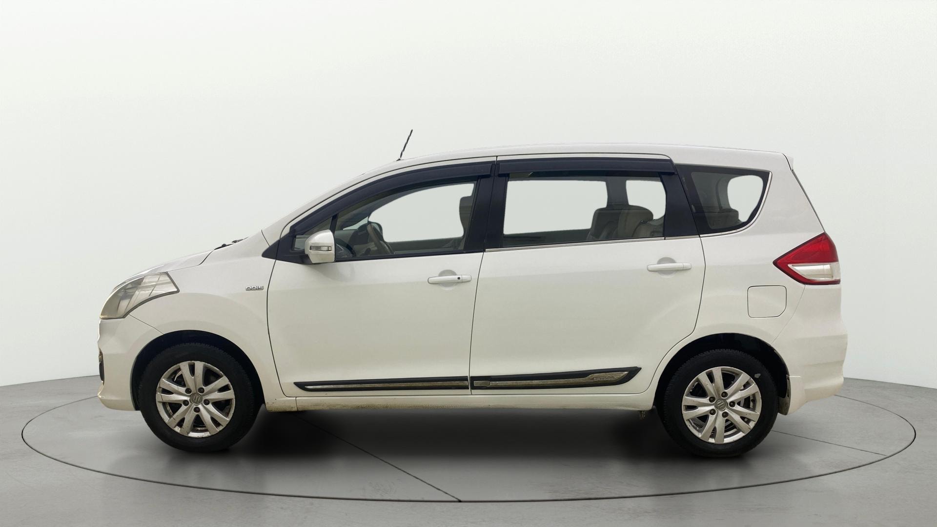 View 2017 Maruti Suzuki 1000 Base Variant Image 27 Used 2017 Maruti Suzuki 1000 Base Variant Image 27