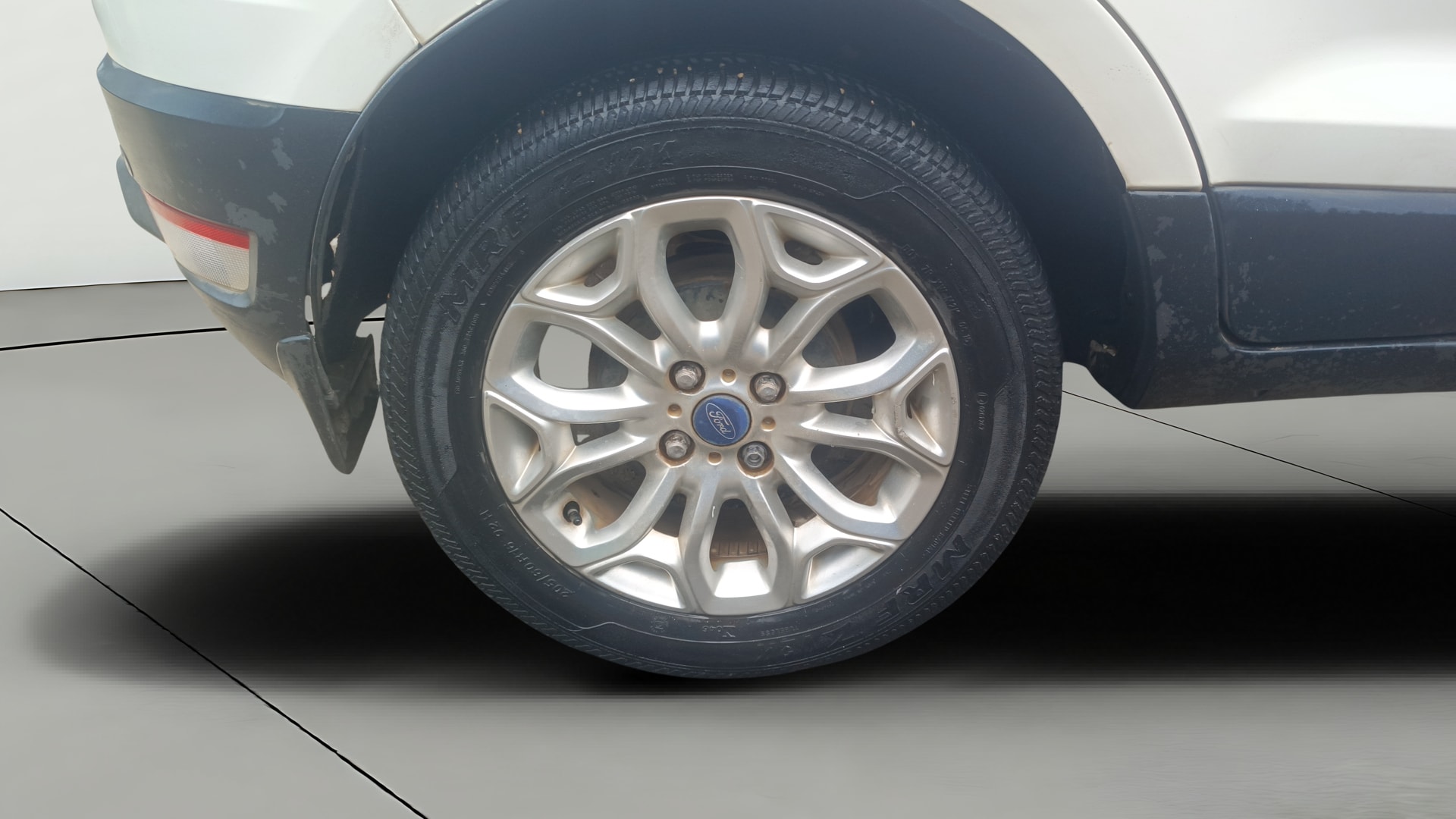 View 2015 Ford EcoSport 1.5 TDCi Diesel Ambiente BS IV Image 31 Used 2015 Ford EcoSport 1.5 TDCi Diesel Ambiente BS IV Image 31