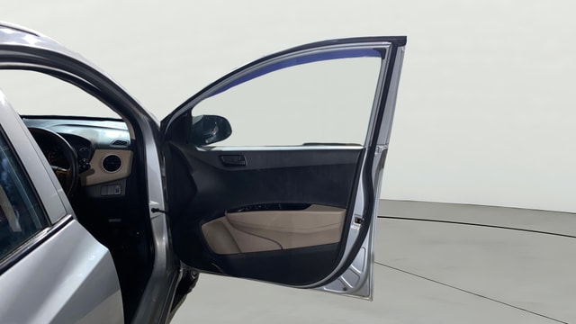 View Hyundai Grand i10 Image 44 Used Hyundai Grand i10 Image 44